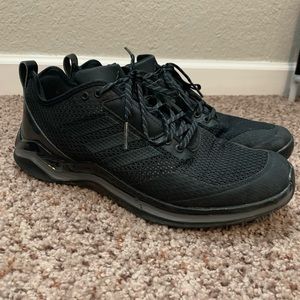 Men’s Adidas Running Shoe
